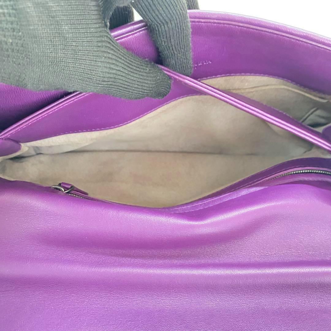 ボッテガヴェネタ イントレチャート パープル ショルダーバッグ 紫 チェーン ボッテガヴェネタ イントレチャート パープル ショルダーバッグ 紫 チェーン