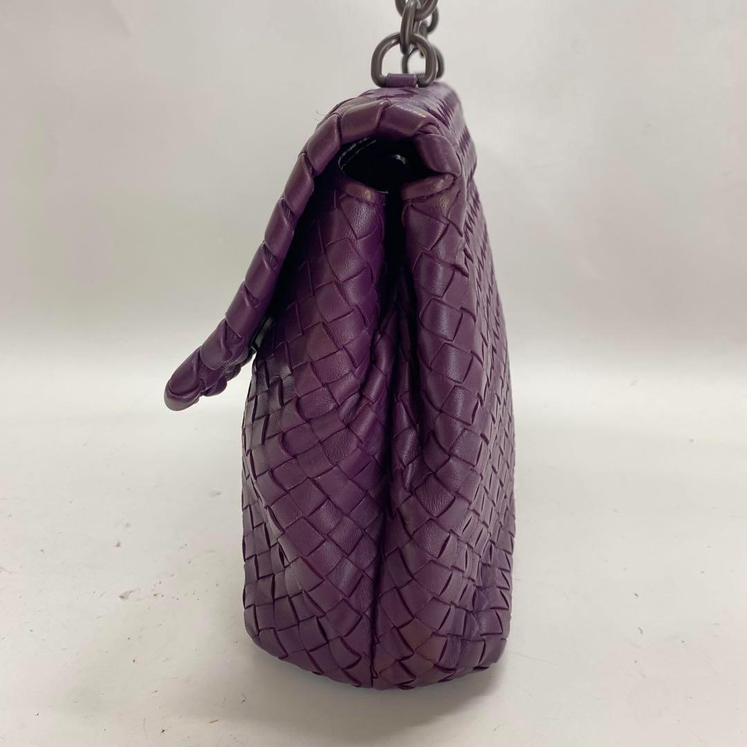 ボッテガヴェネタ イントレチャート パープル ショルダーバッグ 紫 チェーン ボッテガヴェネタ イントレチャート パープル ショルダーバッグ 紫 チェーン