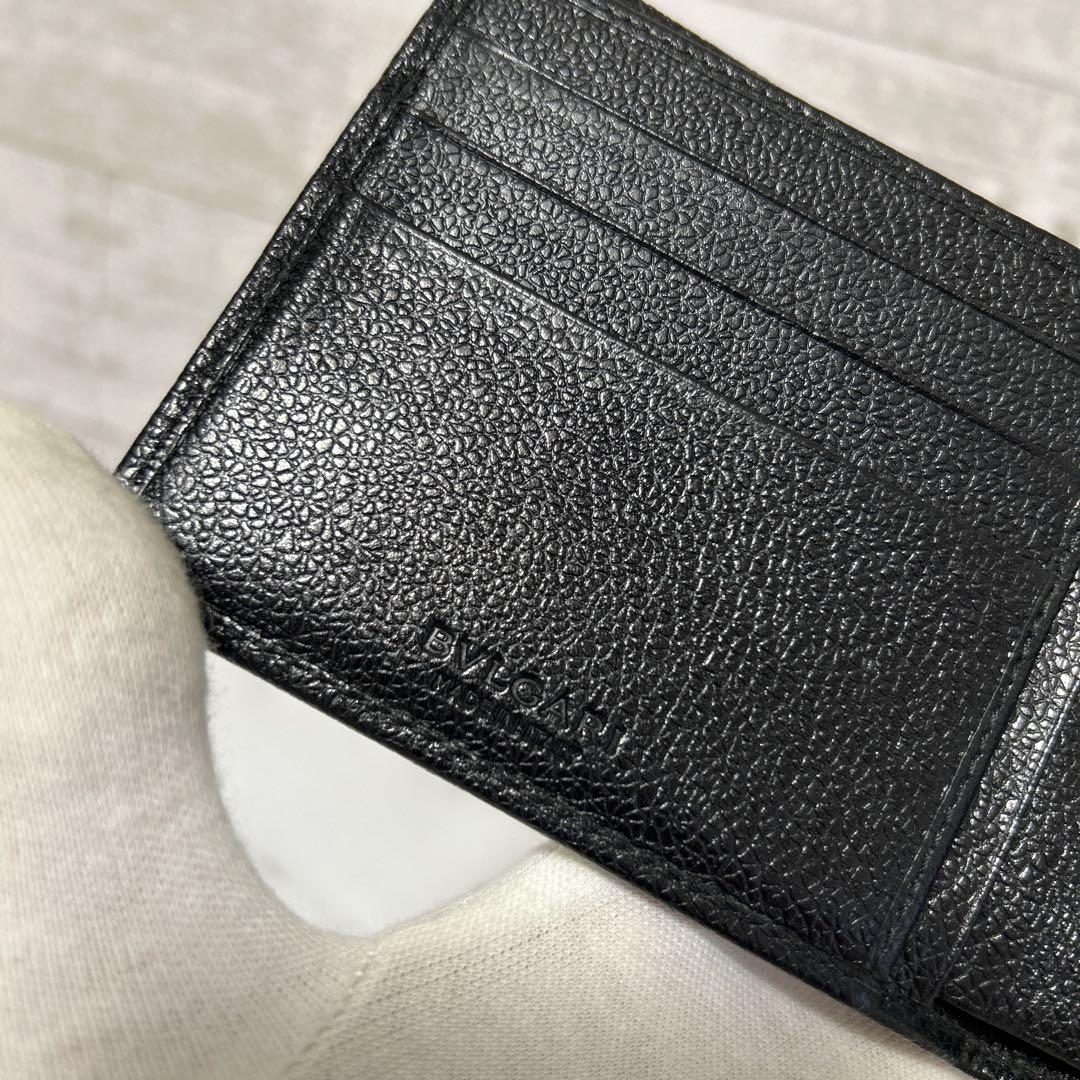 美品　ブルガリ　財布　メンズ　ミレリゲ　二つ折り財布