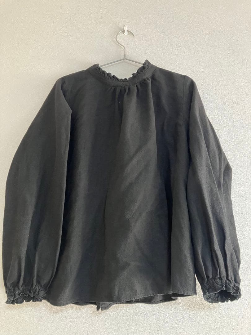 nest Robe麻100%のリネン起毛スタンドフリルブラウス 日本製 nest Robe麻100%のリネン起毛スタンドフリルブラウス 日本製