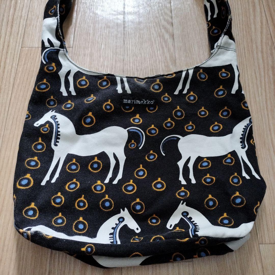 marimekko　マリメッコ　ショルダーバッグ　キャンパス　馬　ムスタタンマ