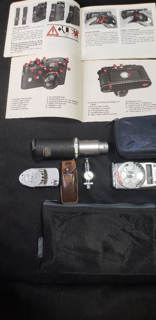 その他 更にお値下げしました❗️ライカ取説2冊 ライツセルフタイマー
