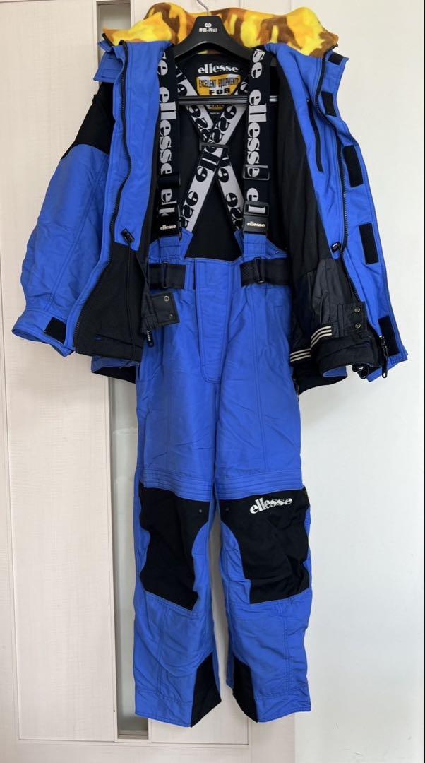 ellesse スキーウェア 青/黒。グローブはサービス。