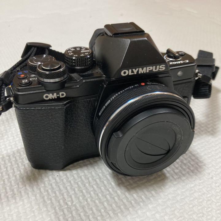 26800円 特価品コーナー☆ OLYMPUS OM−D E−M10 MarkⅡ Wズームキット