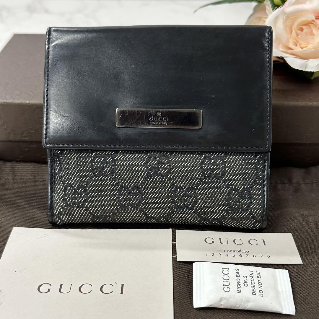 新品同様‼️ グッチ　GUCCI 財布　二つ折り　折り財布　GGキャンバス