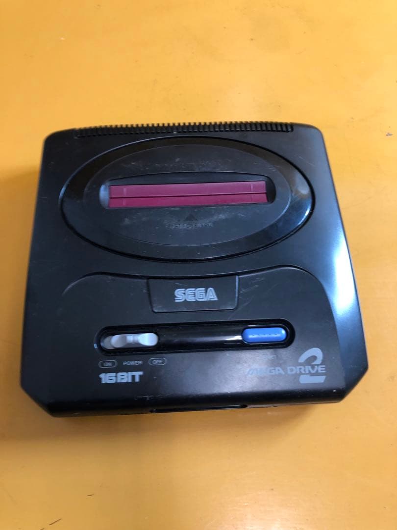 SEGA MEGA DRIVE 2 本体 動作未確認 現状渡し
