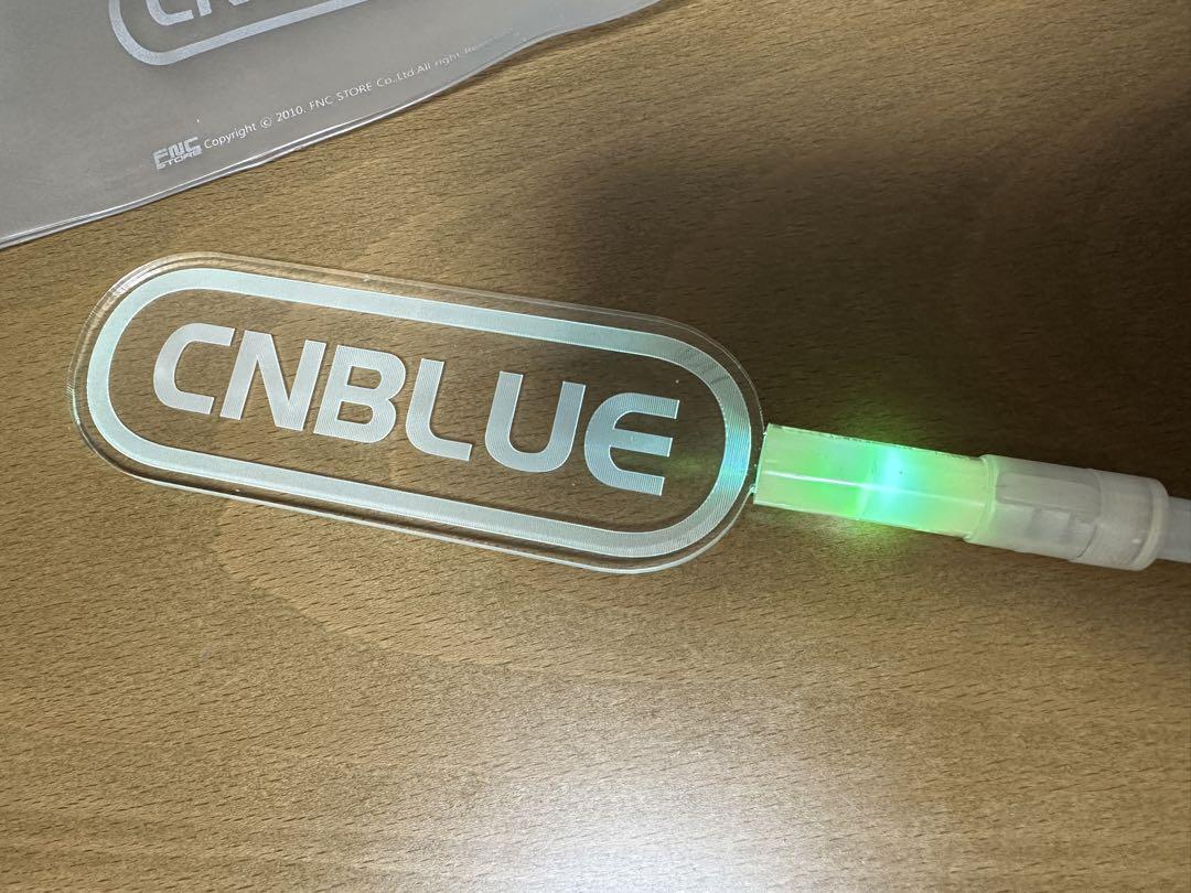 CNBLUE 初期ペンライトヨンファミニョクジョンシン