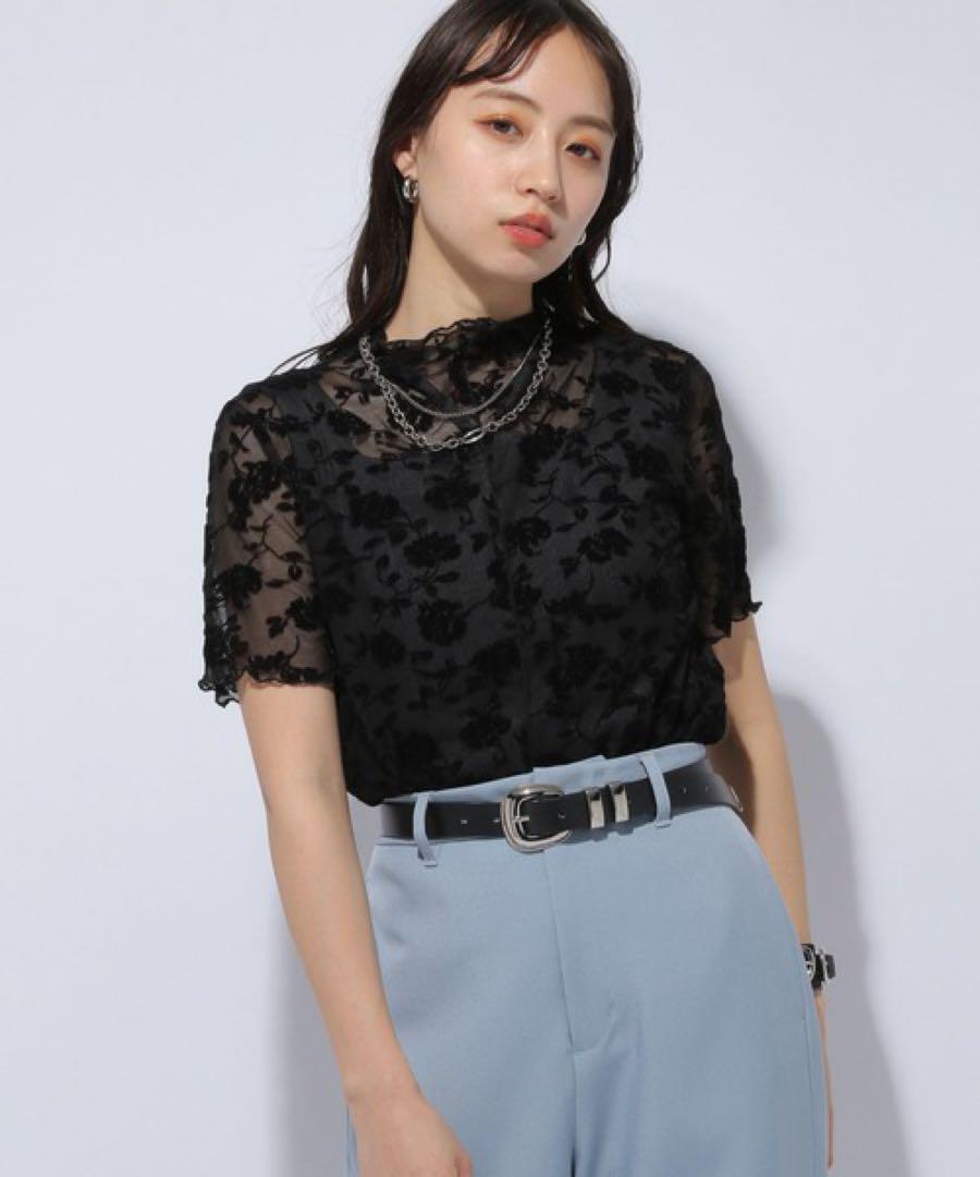 HARE フラワーフロッキーシアートップス　半袖