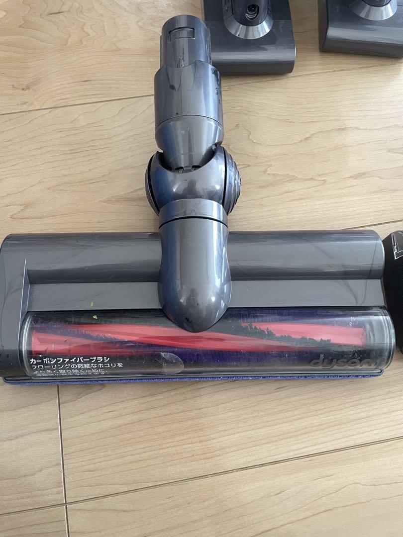 Dyson V11他　スティッククリーナー本体とアタッチメント