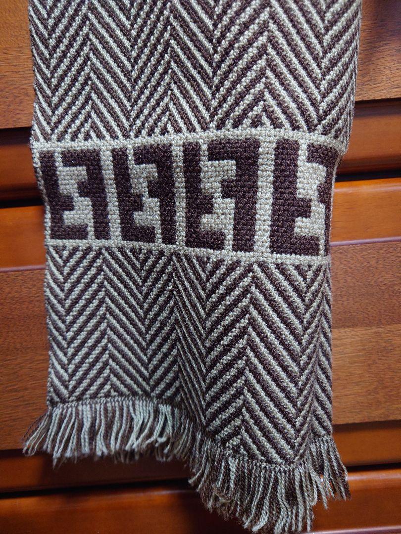 FENDI ヘリンボーンマフラー