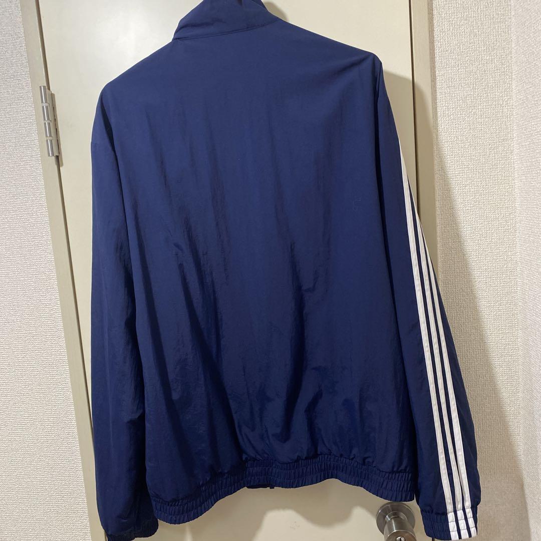 adidas ナイロントラックジャケット