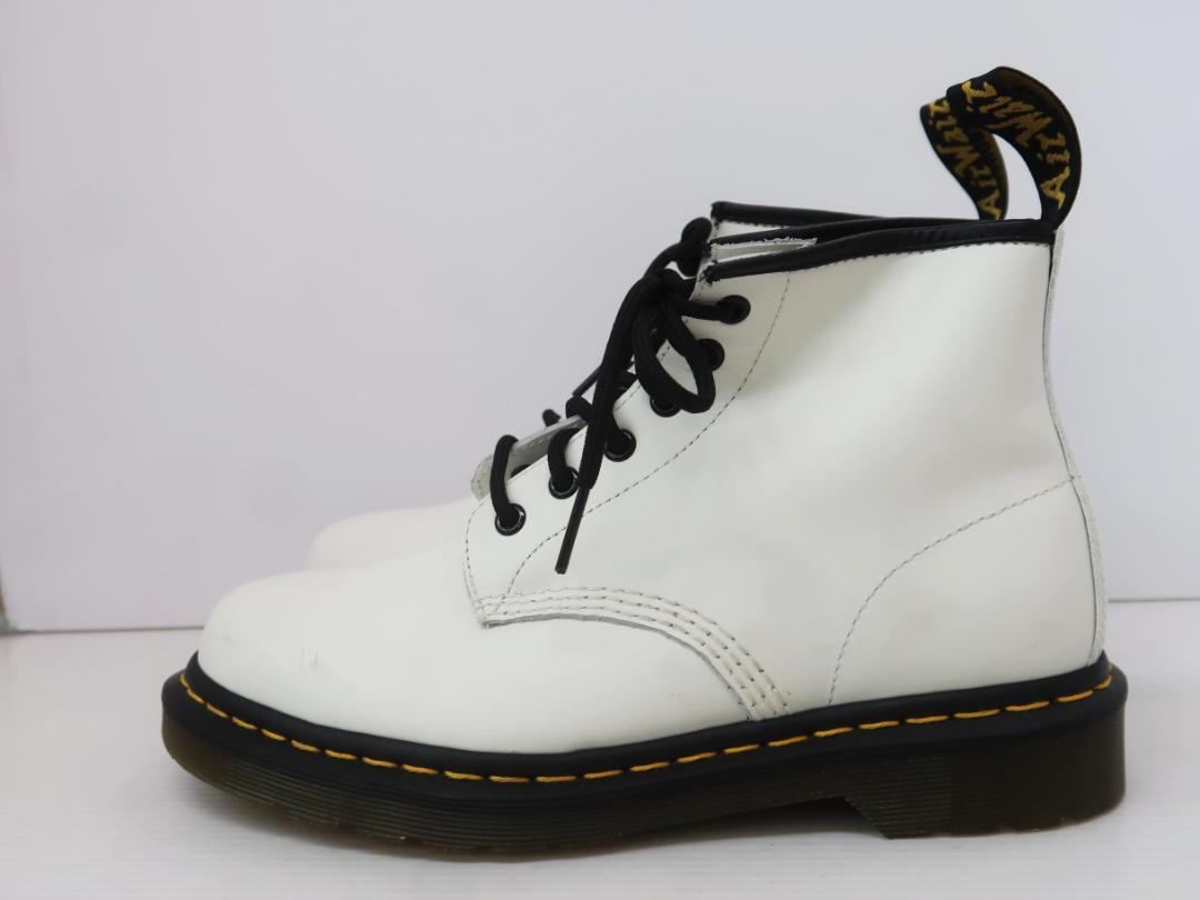 Dr.Martens 101 YS スムース 6ホールブーツ 6EYE