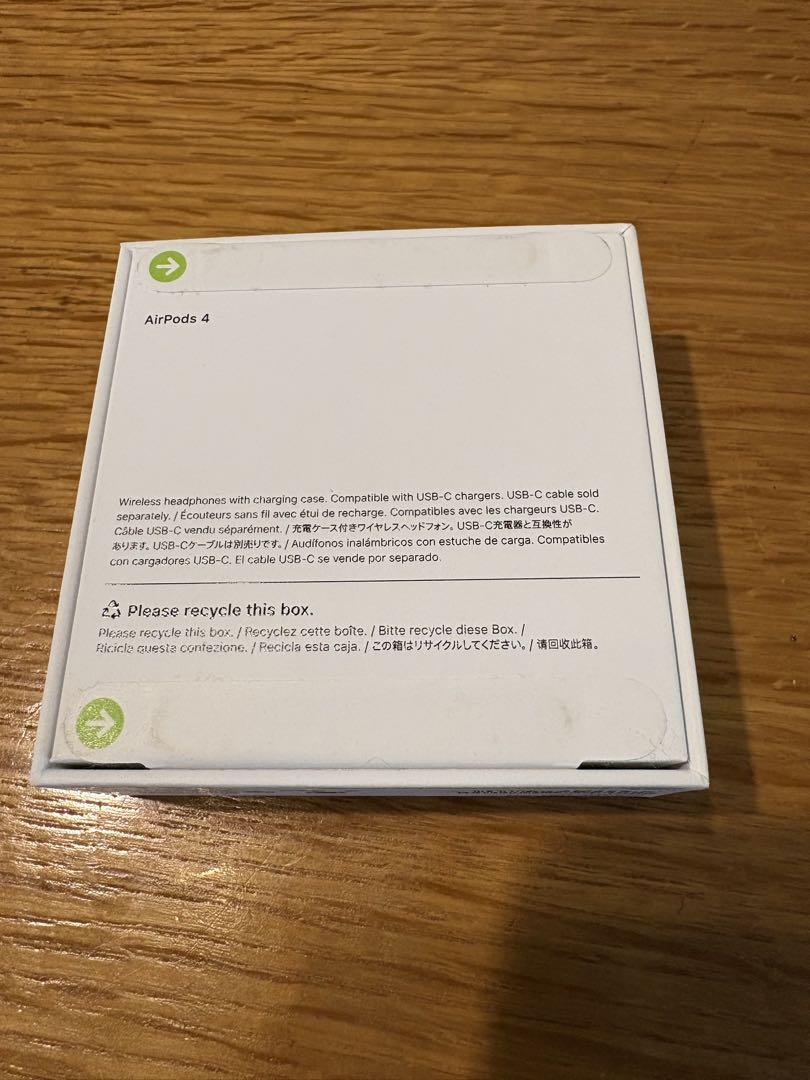 Apple AirPods 4 保証書付