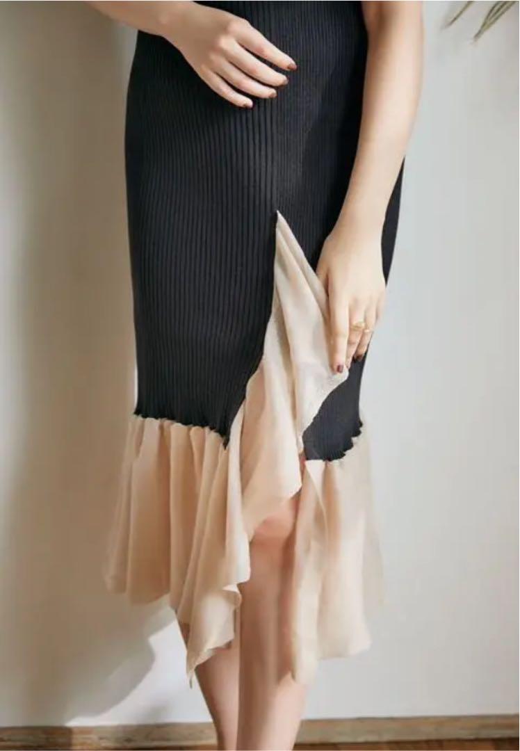 超歓迎新品 Herlipto Two-toneTwinkleKnitDress リブニット JubLo-m19601719134 HOT新品