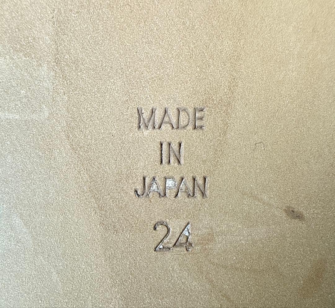 美品✨OHGA STRAP PUMPS ゴールド ストラップ スクエア 24cm 美品✨OHGA STRAP PUMPS ゴールド ストラップ スクエア 24cm