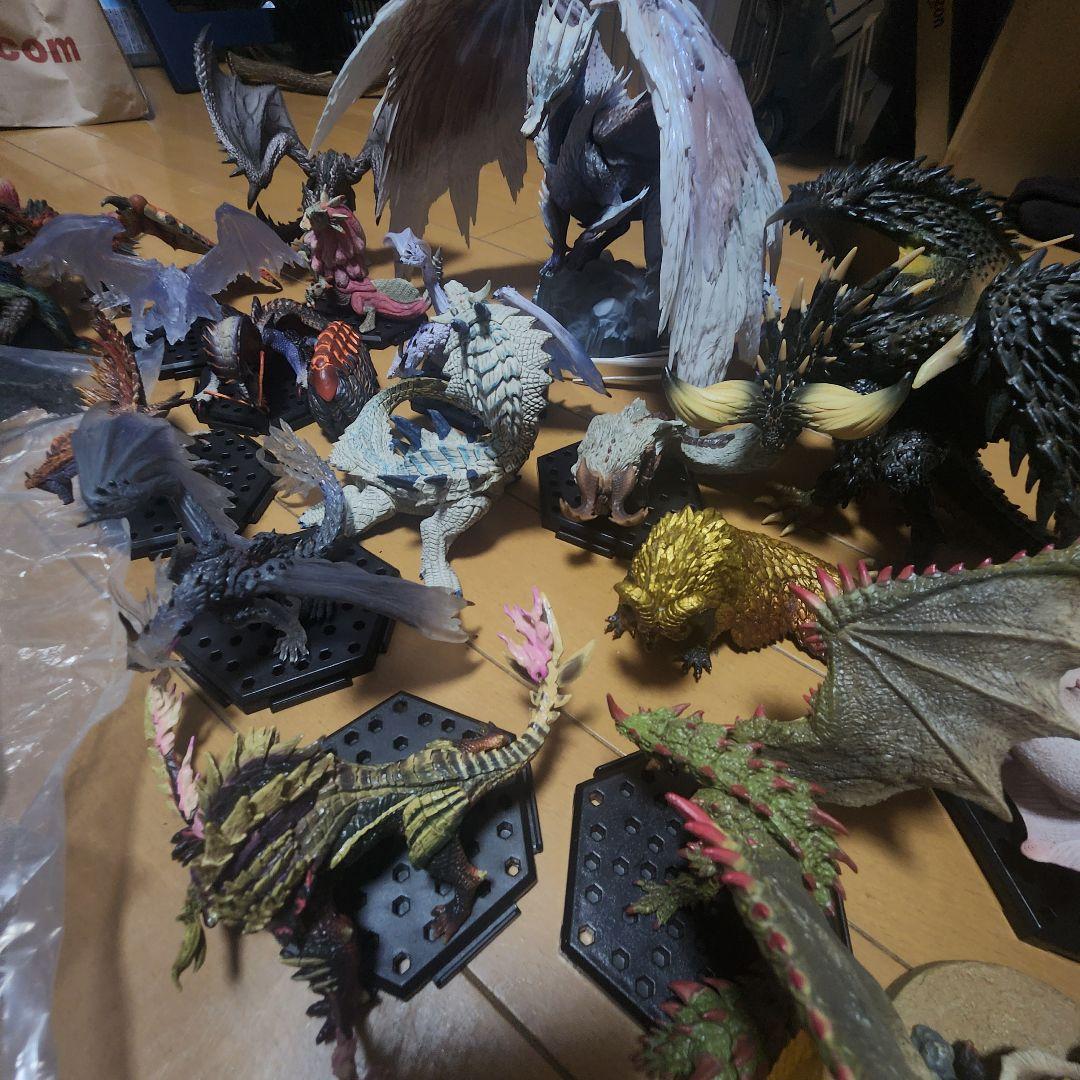 モンハン フィギュアスタンダードモデル一番くじ大量