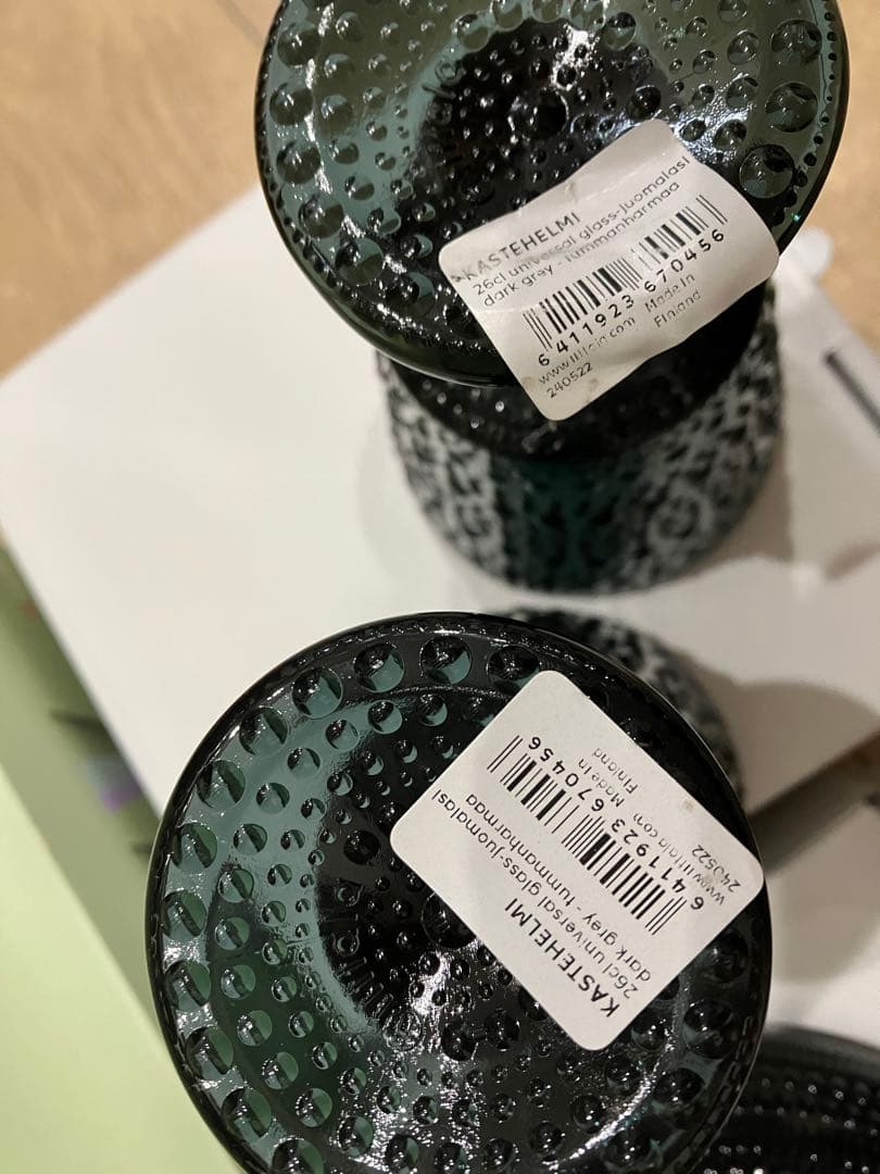 iittala カステヘルミ　プレートとグラスセット