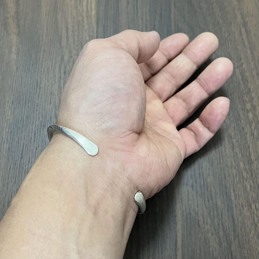 【新品・未使用】バングル カレンシルバー ハンドメイド 純銀97% カレン族