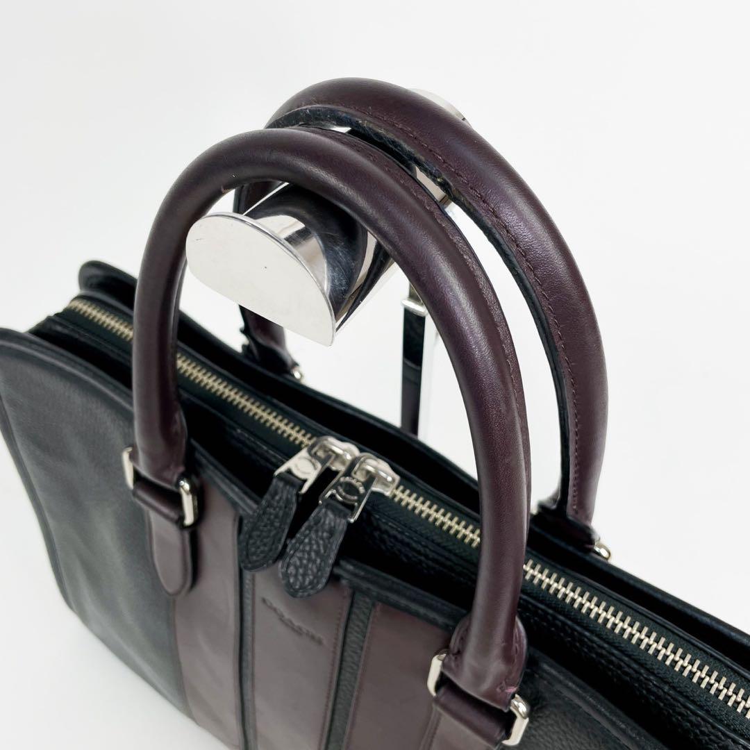 美品✨COACH ブリーフケース ビジネスバッグ A4 レザー　バイカラー黒