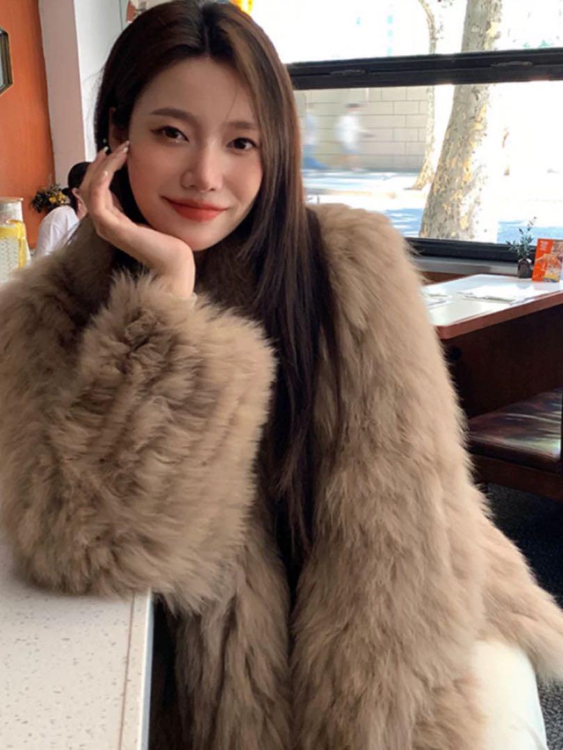 大人気❤️ゆったりシンプルアウター秋冬コーデに最適女子会にも