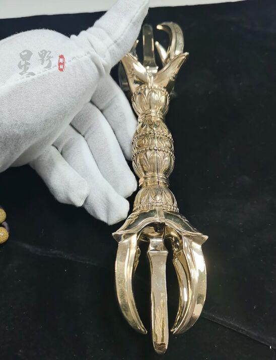 チベット仏教法器 人形杵 五鈷杵 金剛杵 密教法具 真鍮製 vajra 23cm チベット仏教法器 人形杵 五鈷杵 金剛杵 密教法具 真鍮製 vajra 23cm