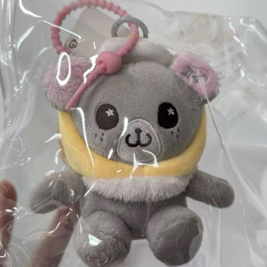 LOOK KHUNNOO DOLL KEYCHAIN