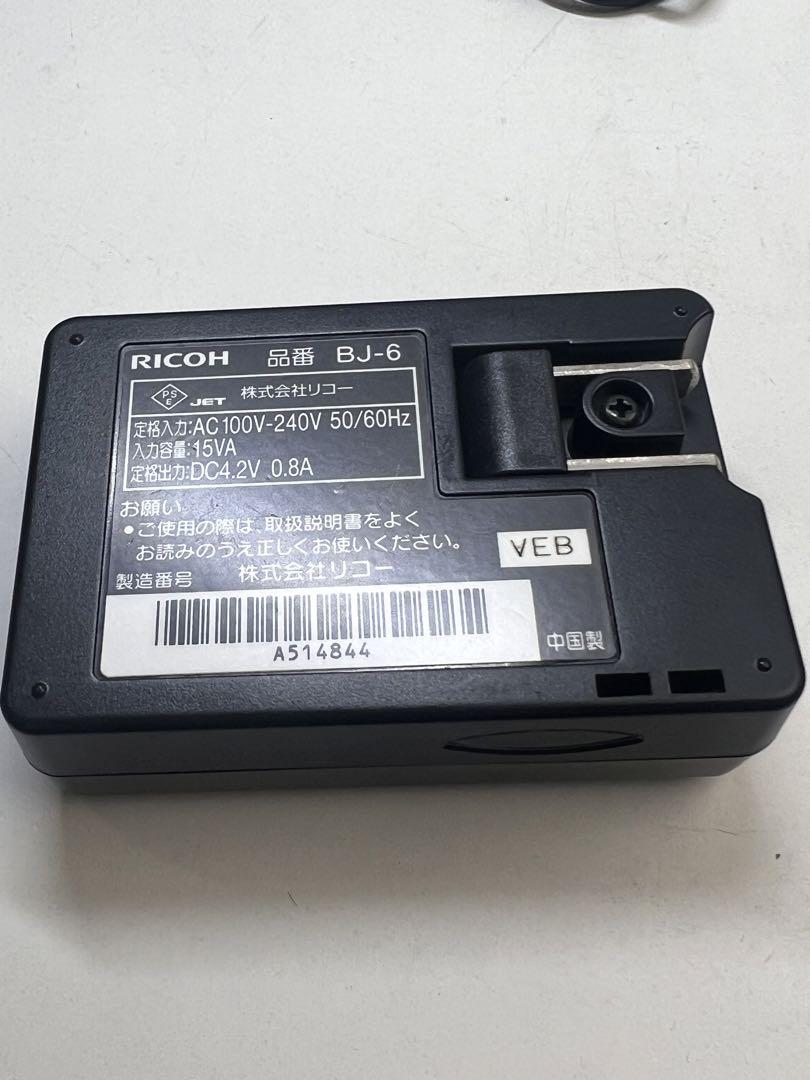Y18【RICOH/リコー】初代GR デジカメ 充電器　ケーブル　ソフトケース付