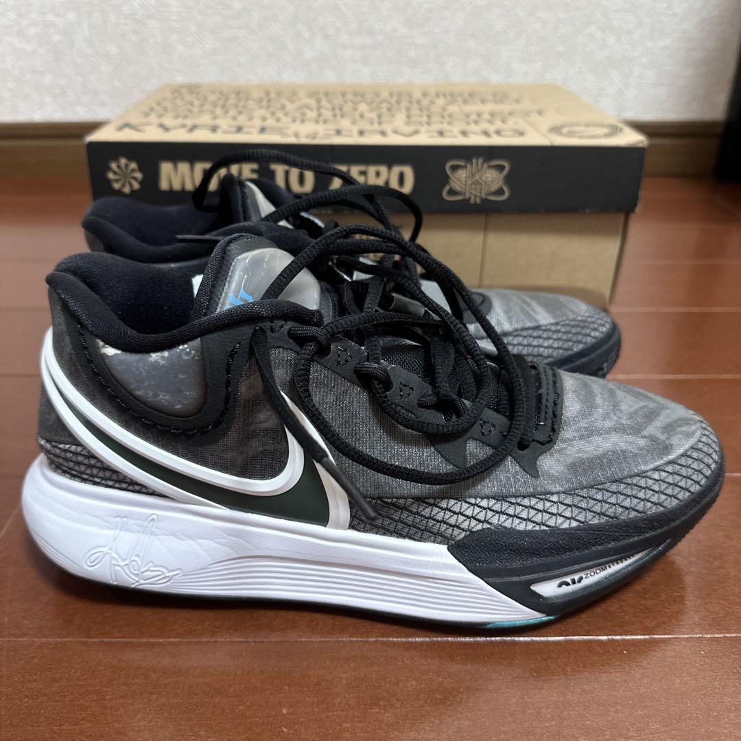 Nike Kyrie8 ORCA バスケットボールシューズ