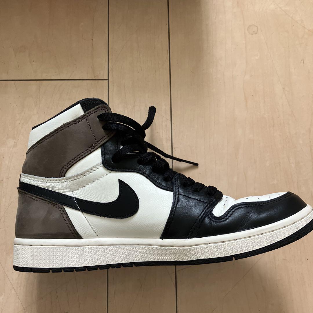 Nike Air Jordan 1 RETRO HIGH OG ダークモカ