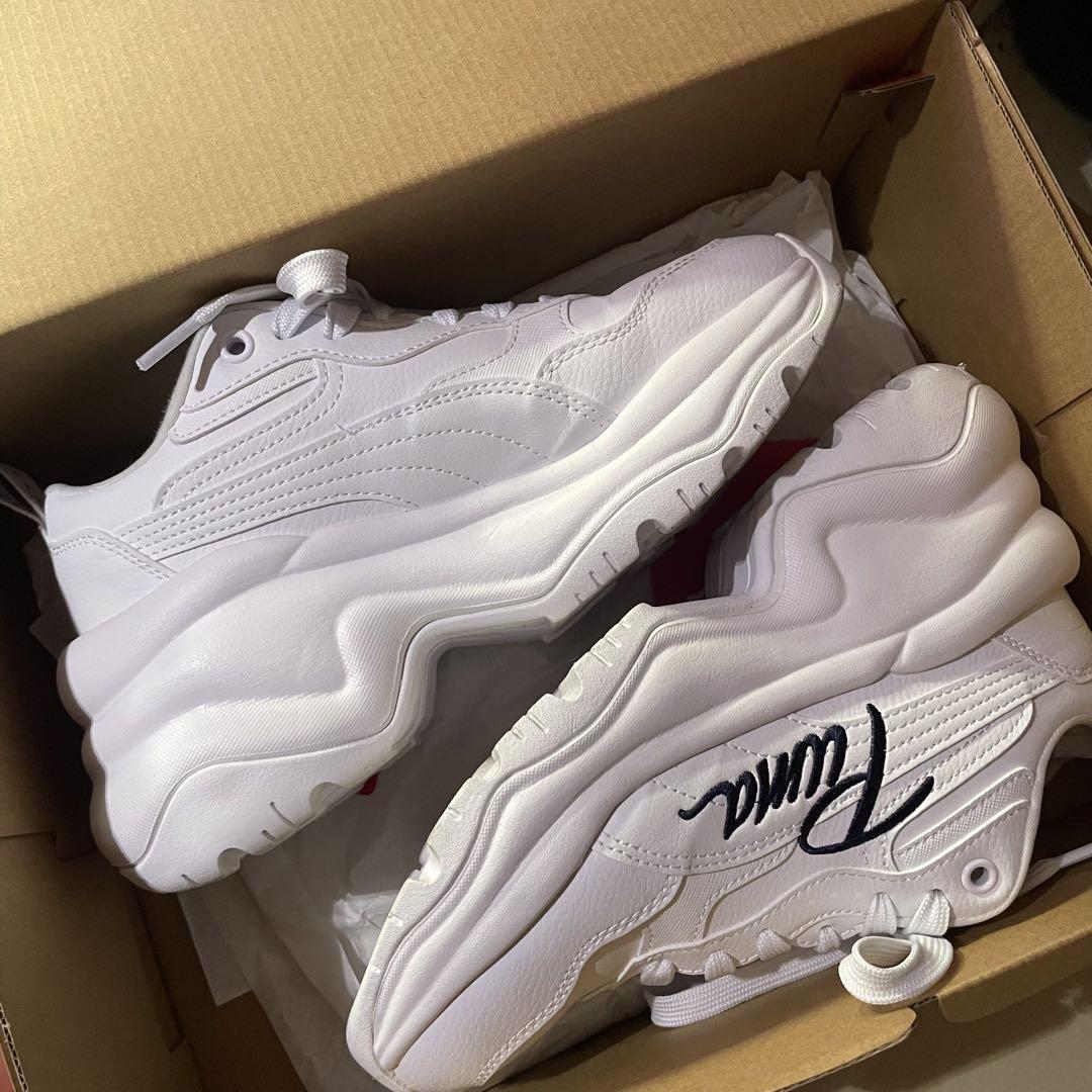 PUMA ウィメンズ シリア ウェッジ 厚底　スニーカー 23cm
