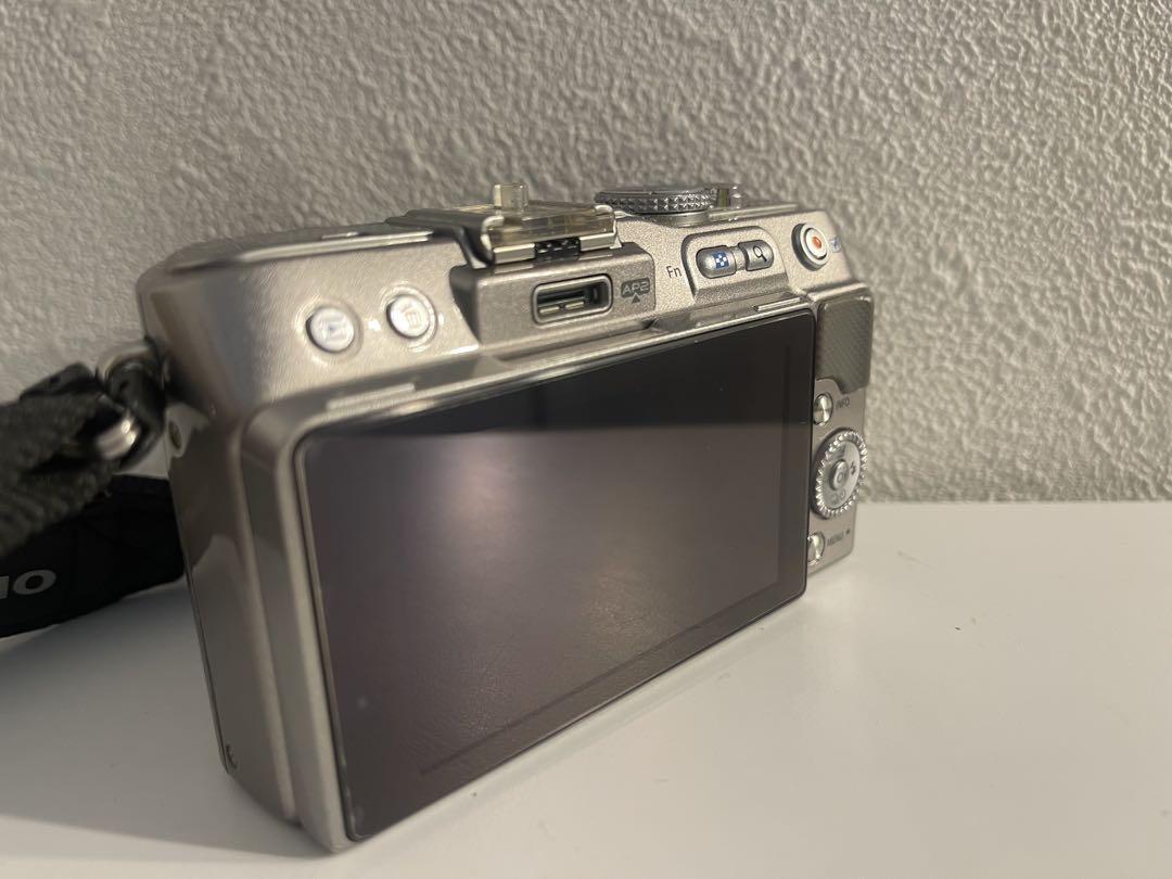 OLYMPUS PEN Lite e-PL3ミラーレスカメラ シルバー デジタルカメラ