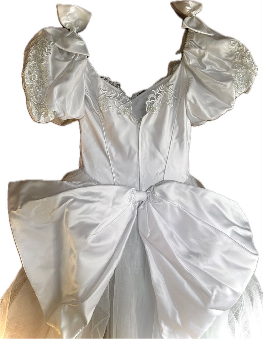 ウエディングドレス