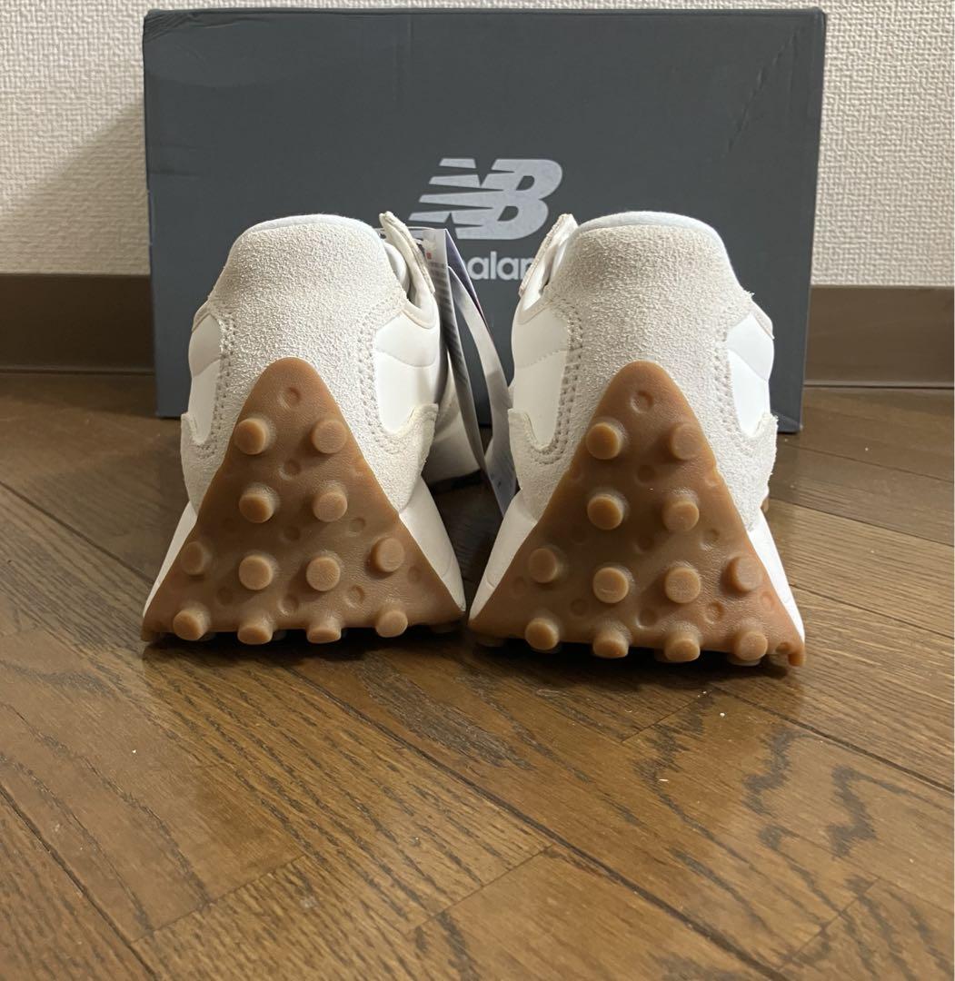 24.5cm ニューバランスWS327 ホワイト&ベージュカラー