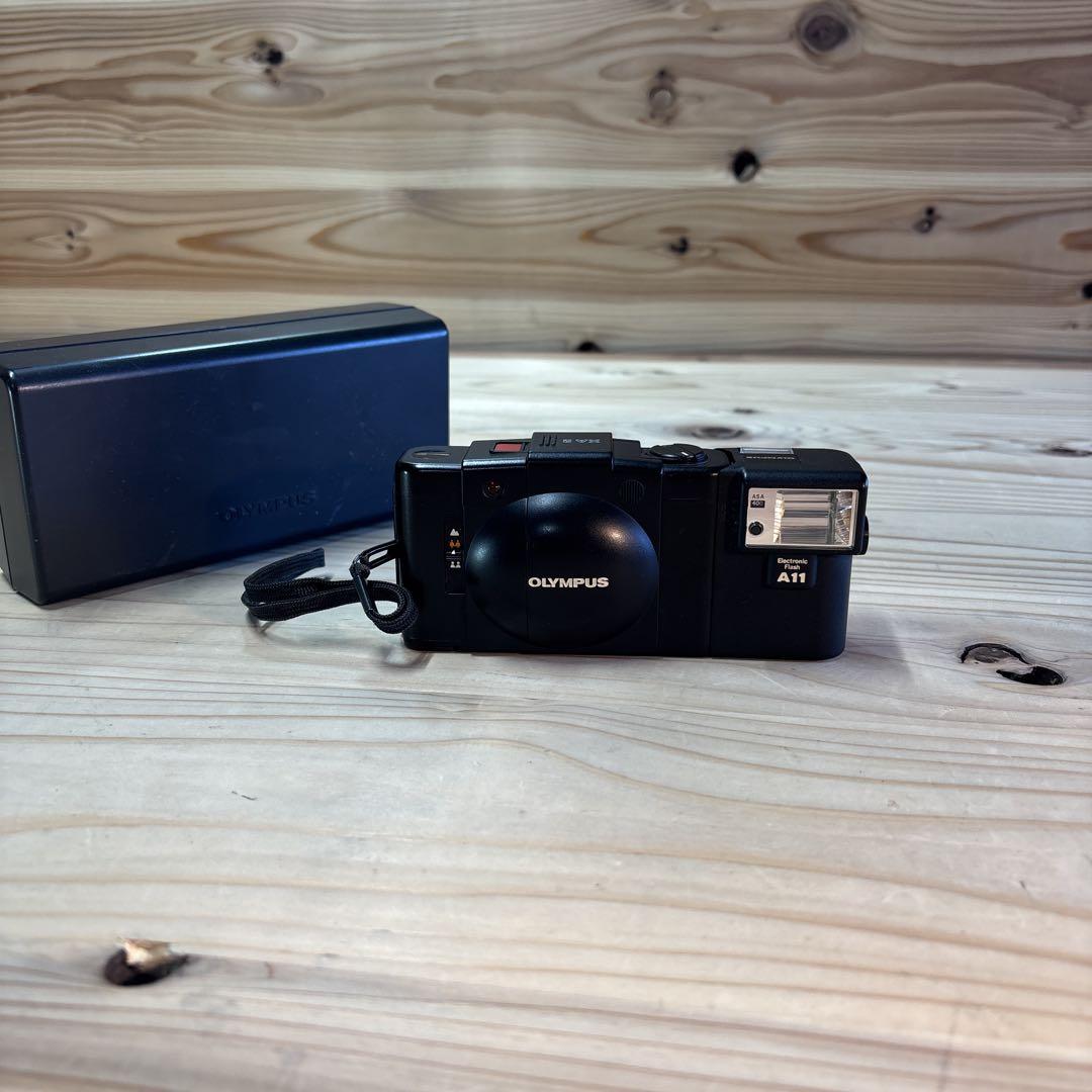オリンパス OLYMPUS XA2 フィルムカメラ　ジャンク品　箱付き オリンパス OLYMPUS XA2 フィルムカメラ ジャンク品 箱付き
