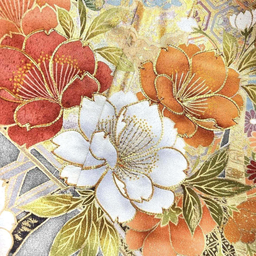 金駒刺繍　金彩　枝垂れ桜　桜花模様　振袖　晴れの日　成人式　卒業　着物　114p 金駒刺繍 金彩 松竹梅 桜花 牡丹 振袖 晴れの日 成人式 着物