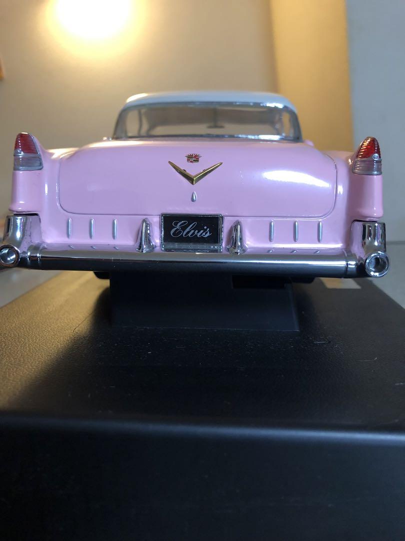 エルビス・プレスリー 1955年 ピンク・キャデラック 1/18スケール