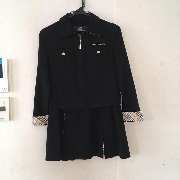 『ビスチュワ様　専用』BURBERRYのスーツ　サイズ150