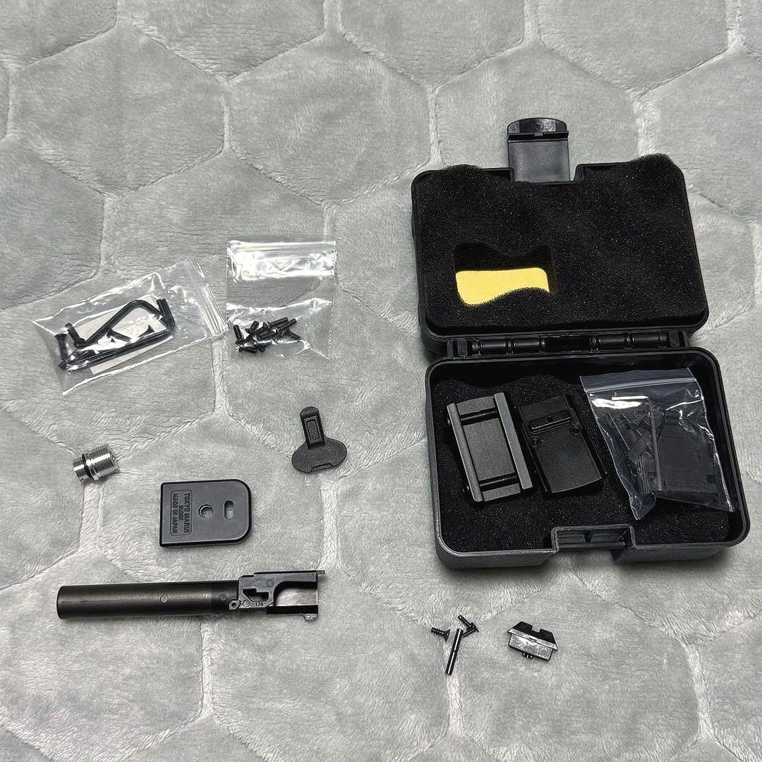 美品✨ 東京マルイ GLOCK17 gen4 カスタム品 ガス、おまけ付き‼️