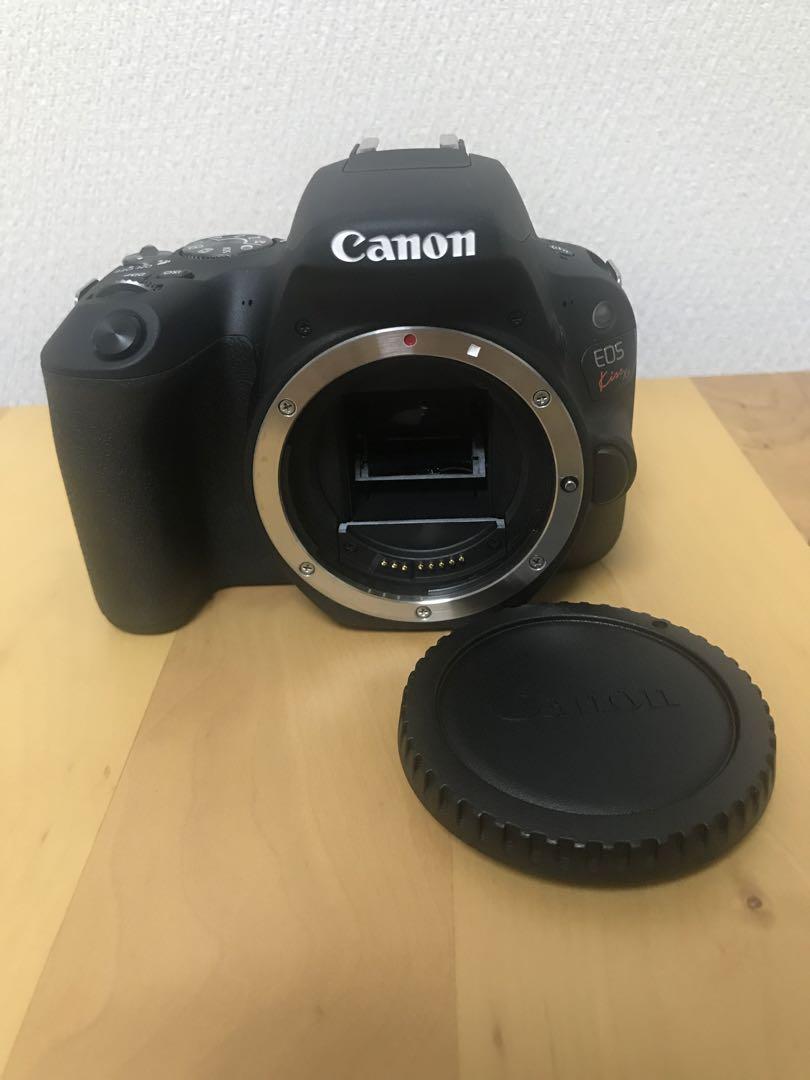 Canon EOS Kiss X9 ダブルズームキット 一眼レフカメラ
