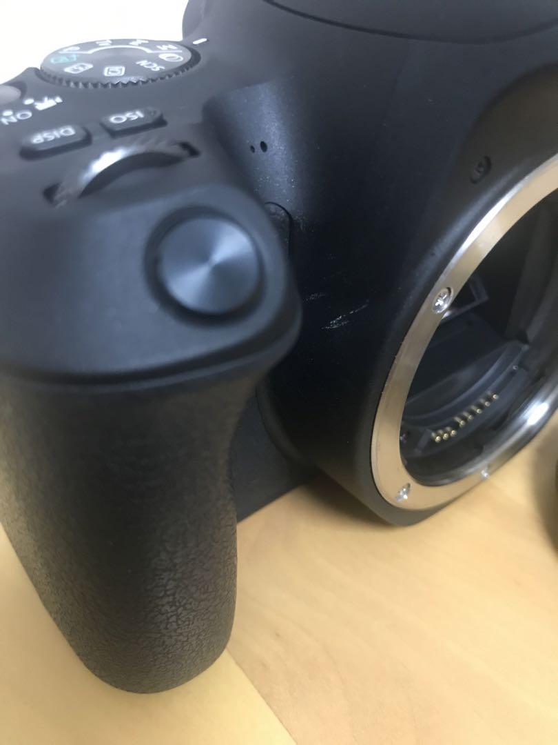 Canon EOS Kiss X9 ダブルズームキット 一眼レフカメラ
