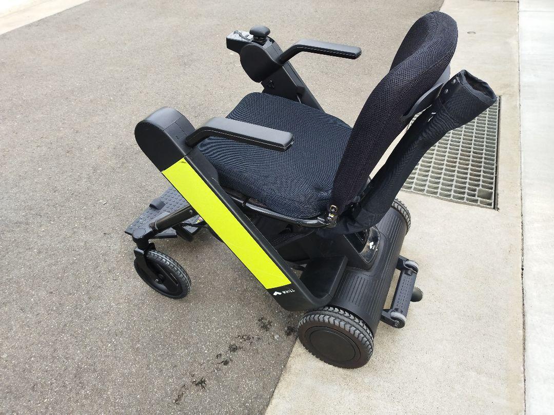 WHILL Model F 電動車椅子