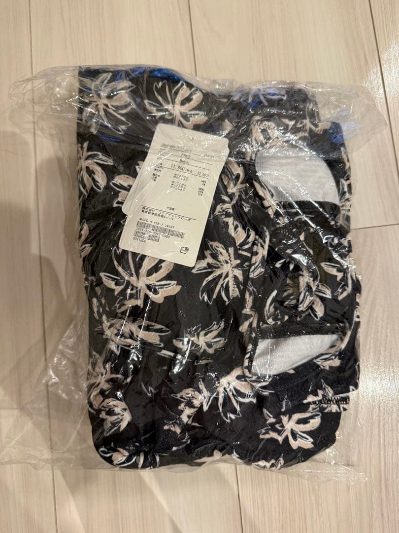 ユナイテッドアローズ　バックオープン オールインワン 花柄 スイムウェア 水着