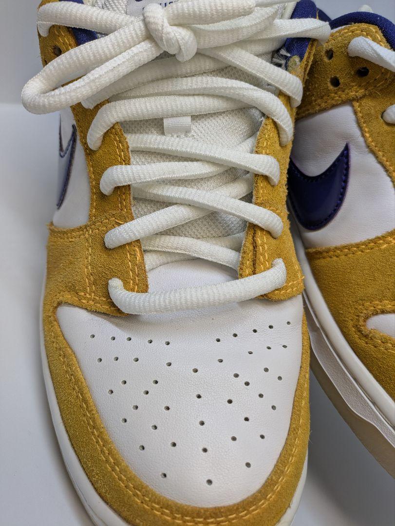 NIKE DUNK