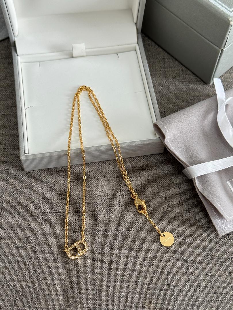 Dior ディオール ゴールドトーン ネックレス 13,728円