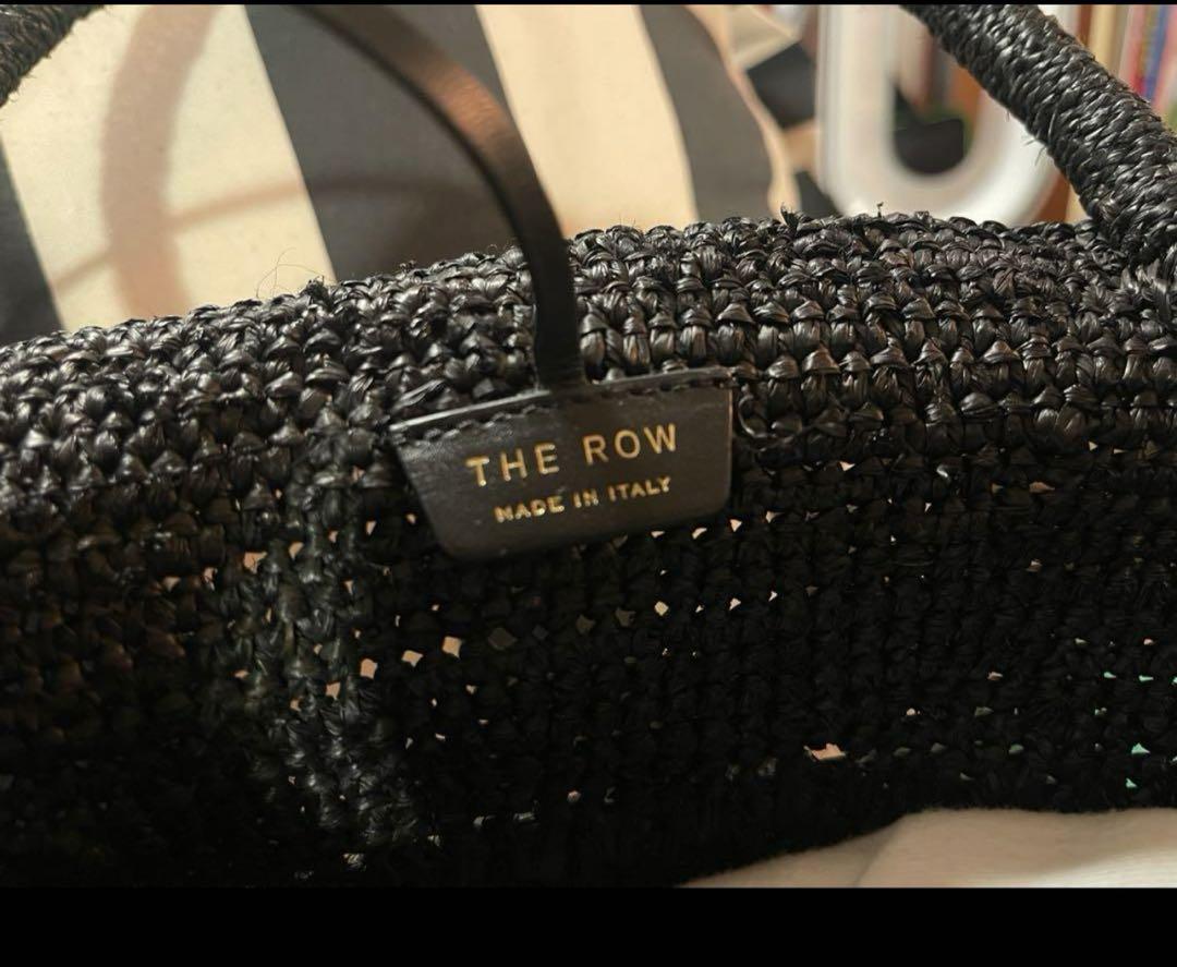 本日中値下げ　the row EMILIE かごバッグ　ラフィア　ブラック 本日中値下げ the row EMILIE かごバッグ ラフィア ブラック