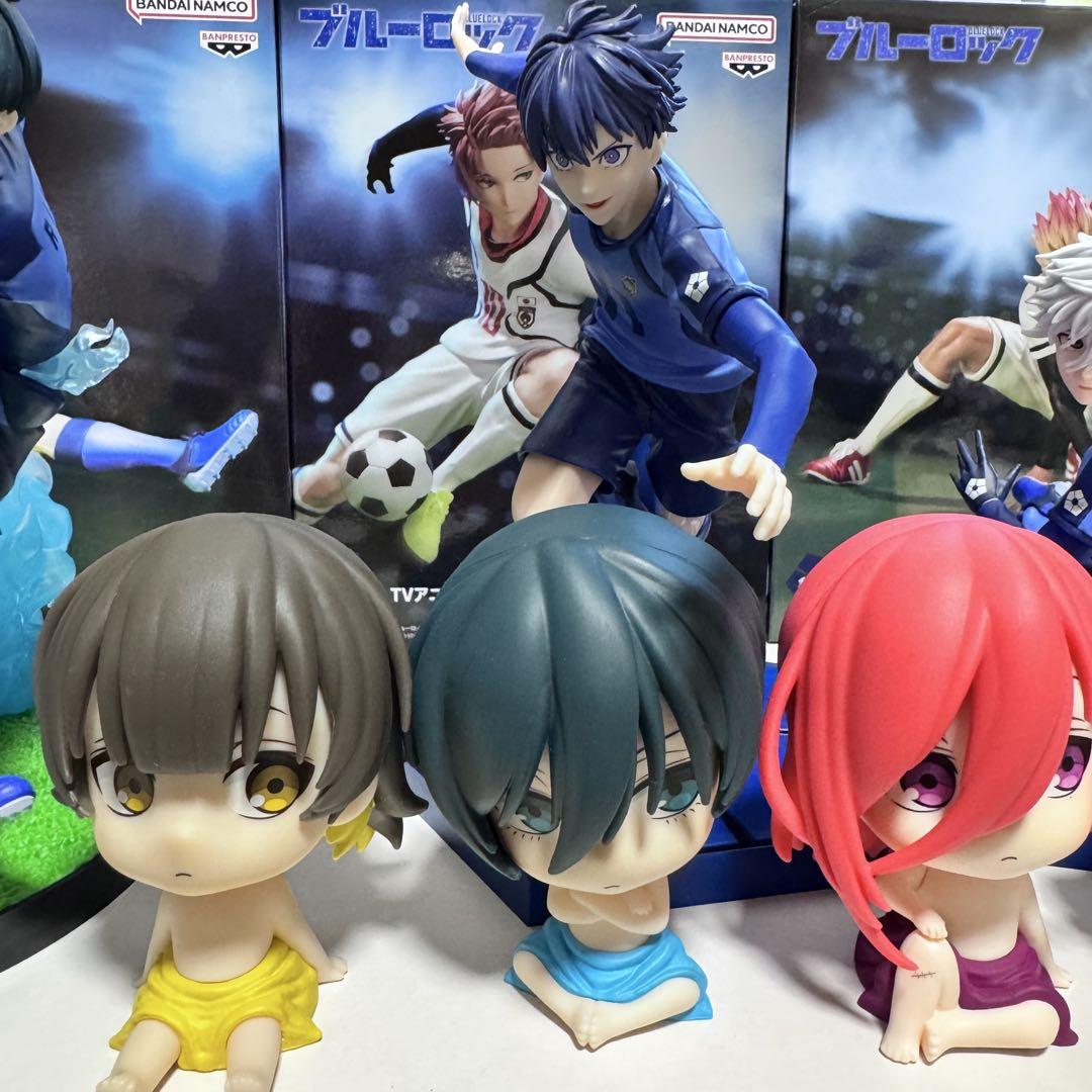 ブルーロックフィギュア12点セットまとめ売り ブルーロック フィギュアセット - メルカリ