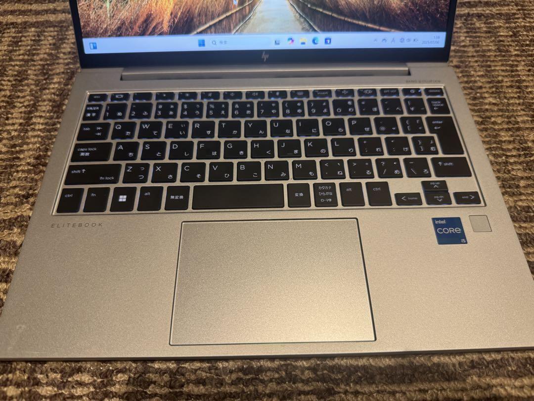 極美品　HP EliteBook 830 G10 Core i5 1335U