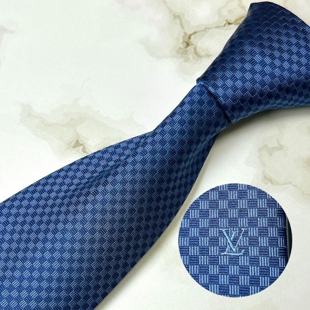 パーティを彩るご馳走や 現行 青 LV マイクロ ネクタイ シャネル 美品 光沢 ワン 肉厚 小物