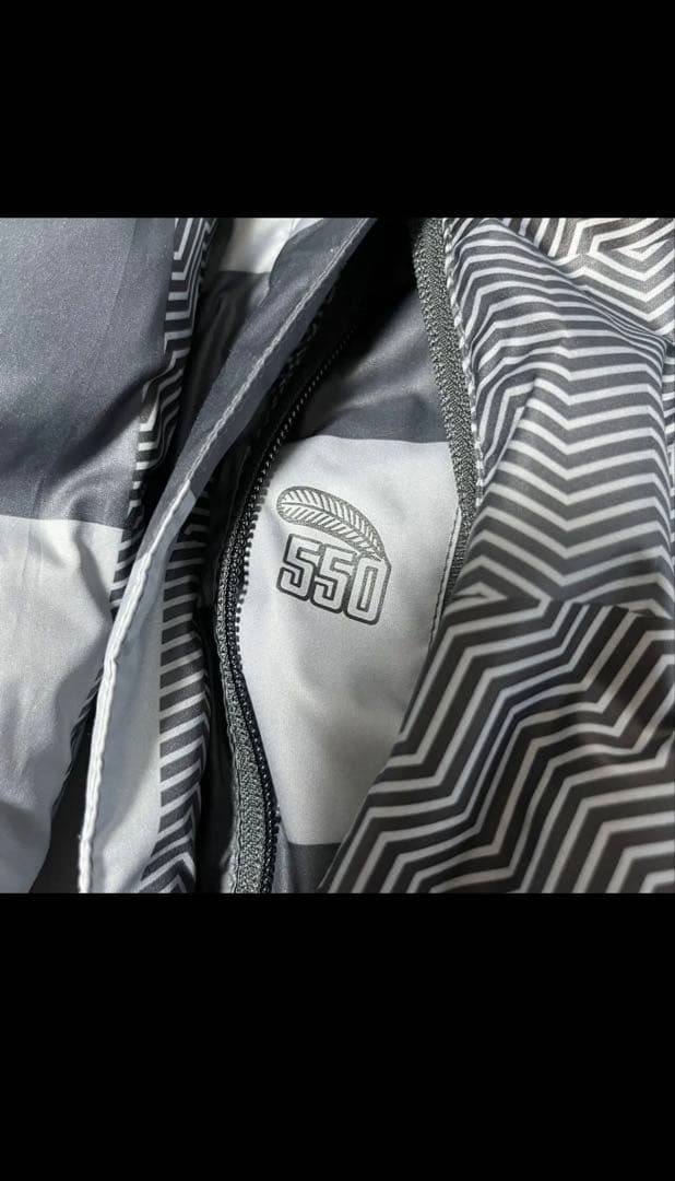 NIKE ダウンジャケット リバーシブル NIKE ダウンジャケット リバーシブル