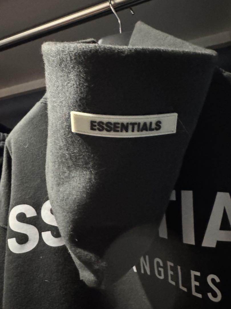 ESSENTIALS スウェット オリーブ色 LOS ANGELES